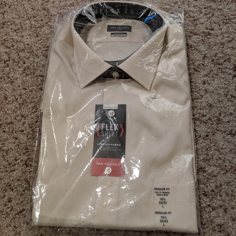❤️NWT Men's Dress button-up shirt